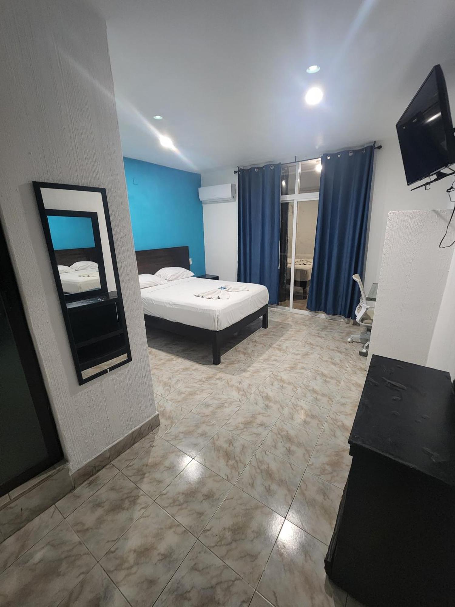 Hotel Turquesa Playa del Carmen Eksteriør bilde